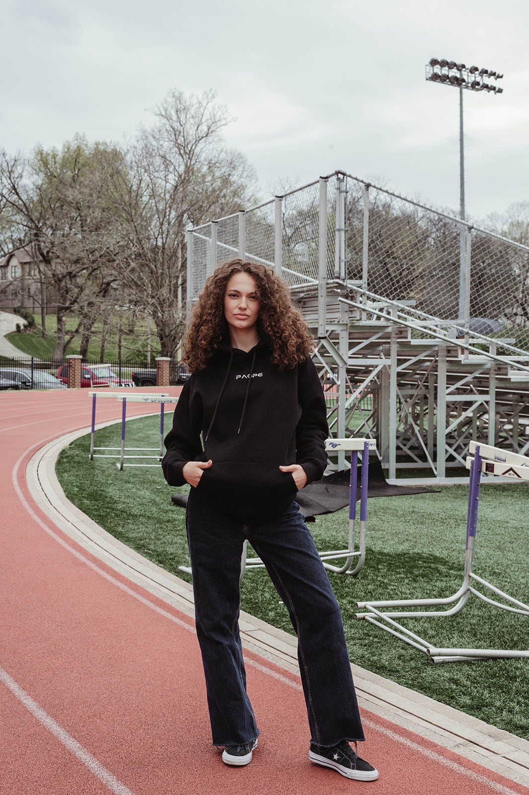 LOGO COLLECTION: HOODIE IN COTTON MIDNIGHT BLACK